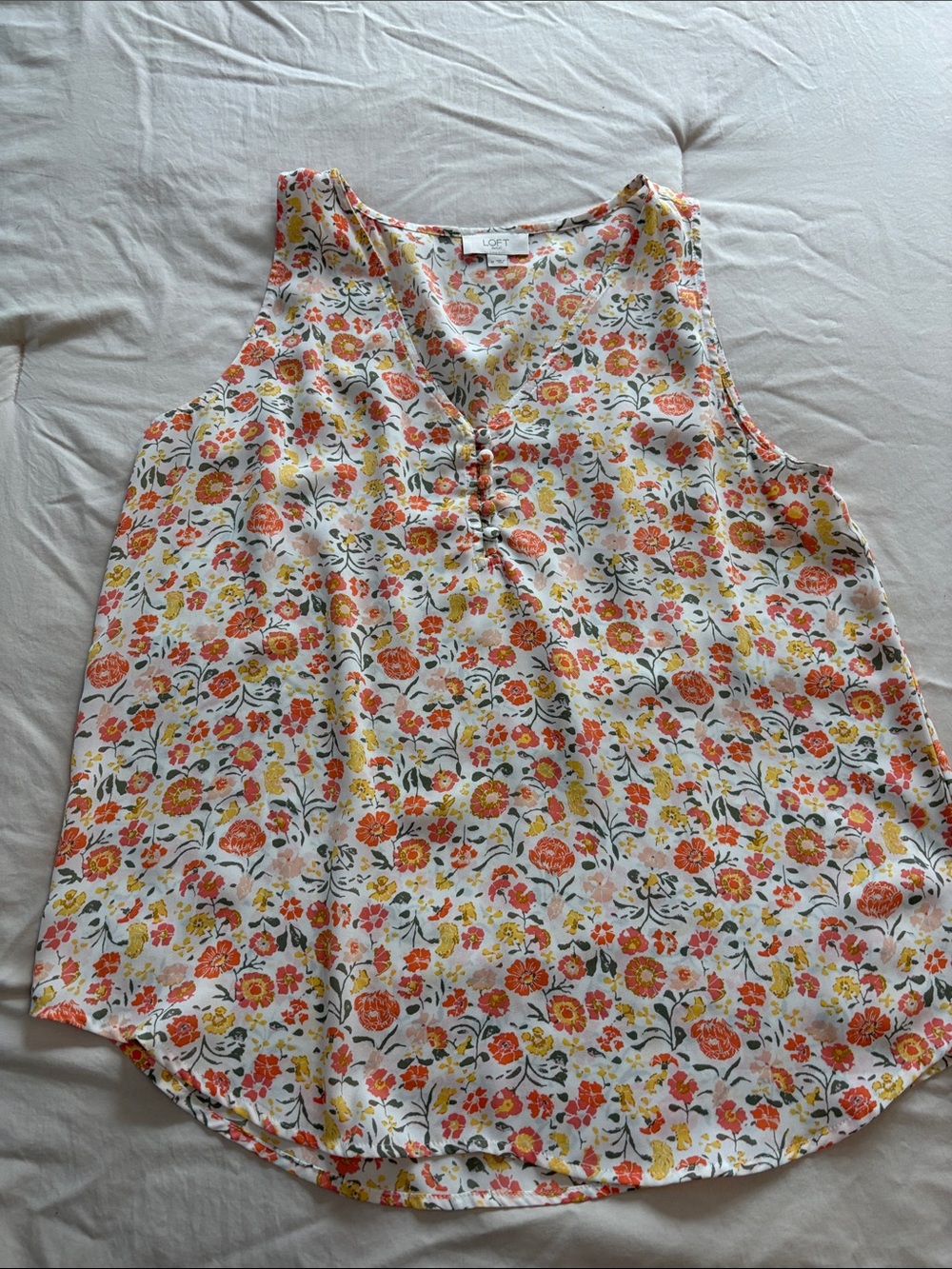 LOFT White Floral Button-Detail Sleeveless V-Neck Tank